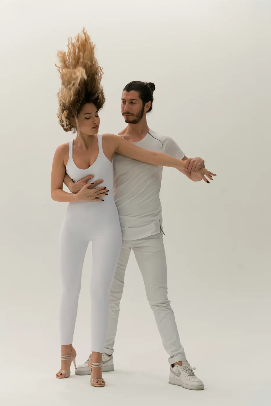 Couple Pose Reference reference photo for figure drawing
