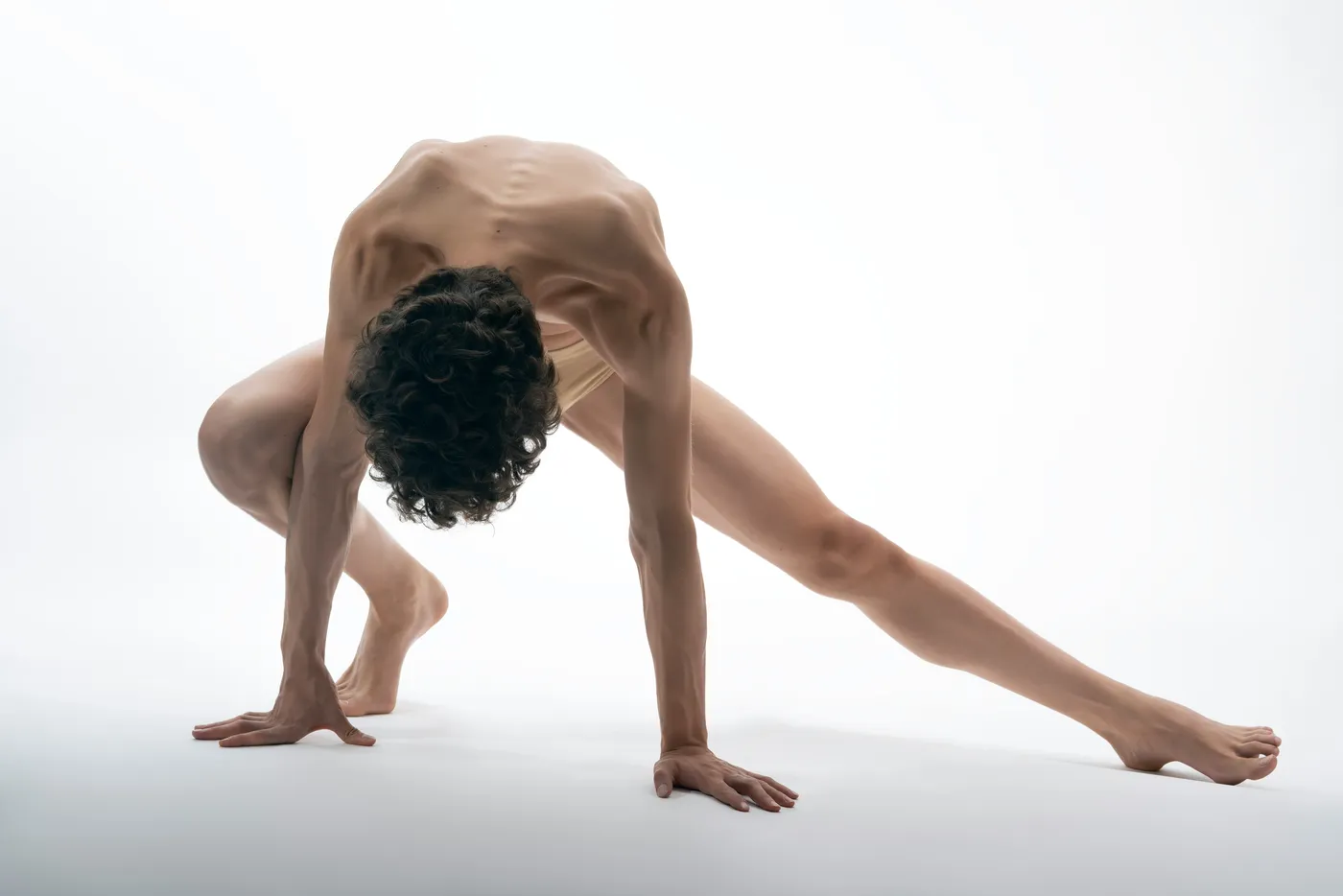 Male Pose Reference reference photo for figure drawing